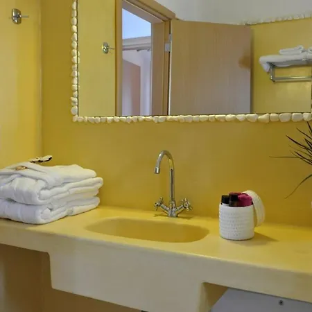 Luxury Paros 1 Bedroom Vrachian Earth Private Jacuzzi Protorgia