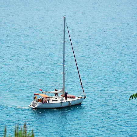 Luxury Paros 1 Bedroom Vrachian Earth Private Jacuzzi Protorgia
